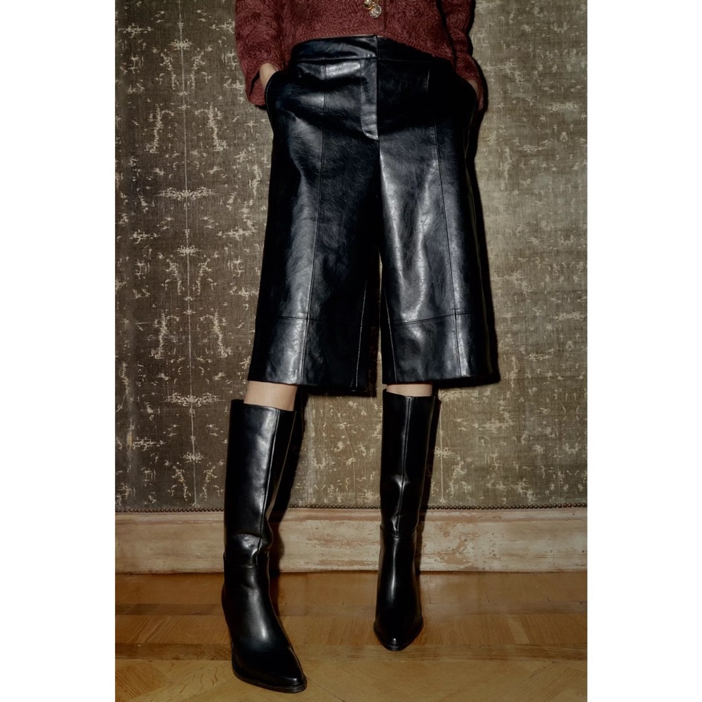 Zara FAUX LEATHER LONG SHORTS